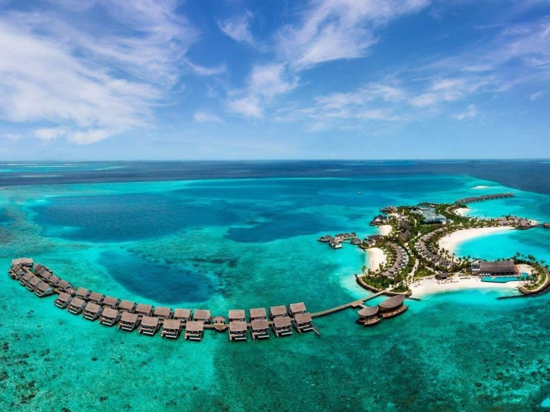 Hilton Maldives Amingiri Resort & Spa
